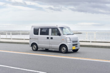 走るミニバン